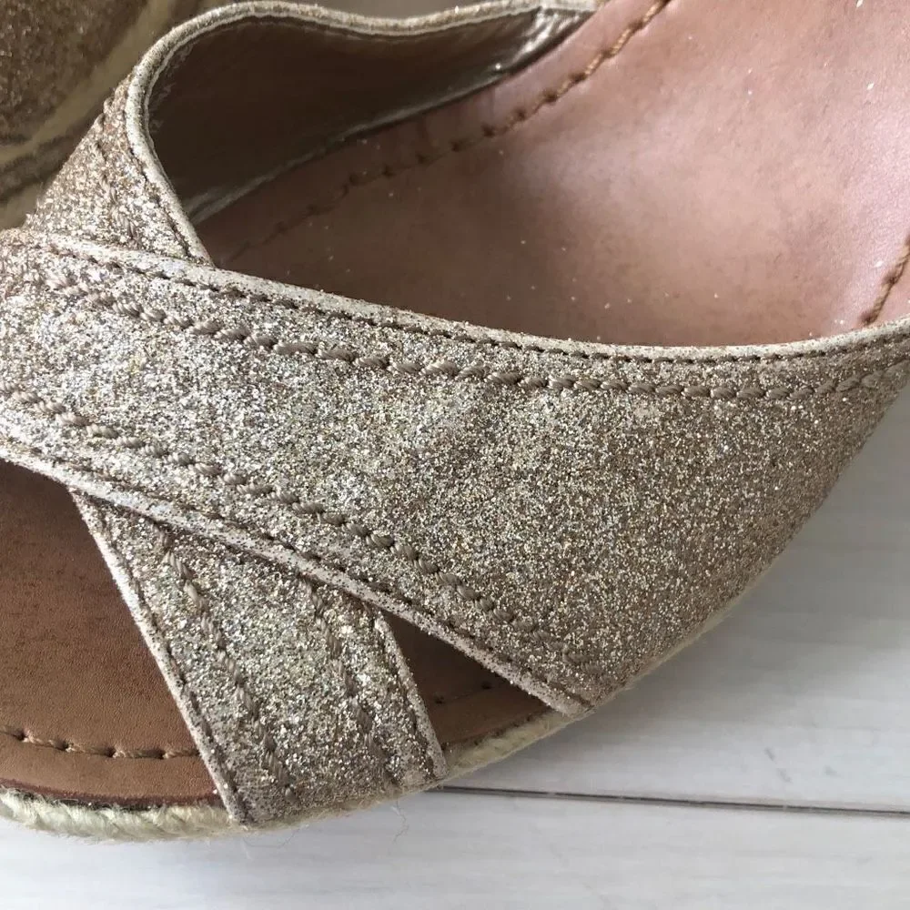 Nine West Women's Gold Sparkly Strappy Wedge Heels Size 9.5
